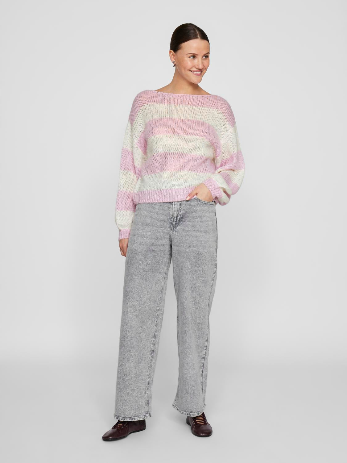 model_shot-front_full